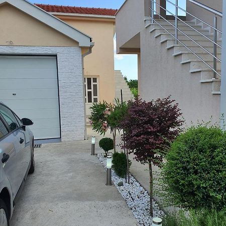 Apartman Tolosi 2 Apartman Podgorica Kültér fotó