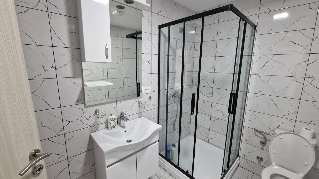 Apartman Tolosi 2 Apartman Podgorica Kültér fotó